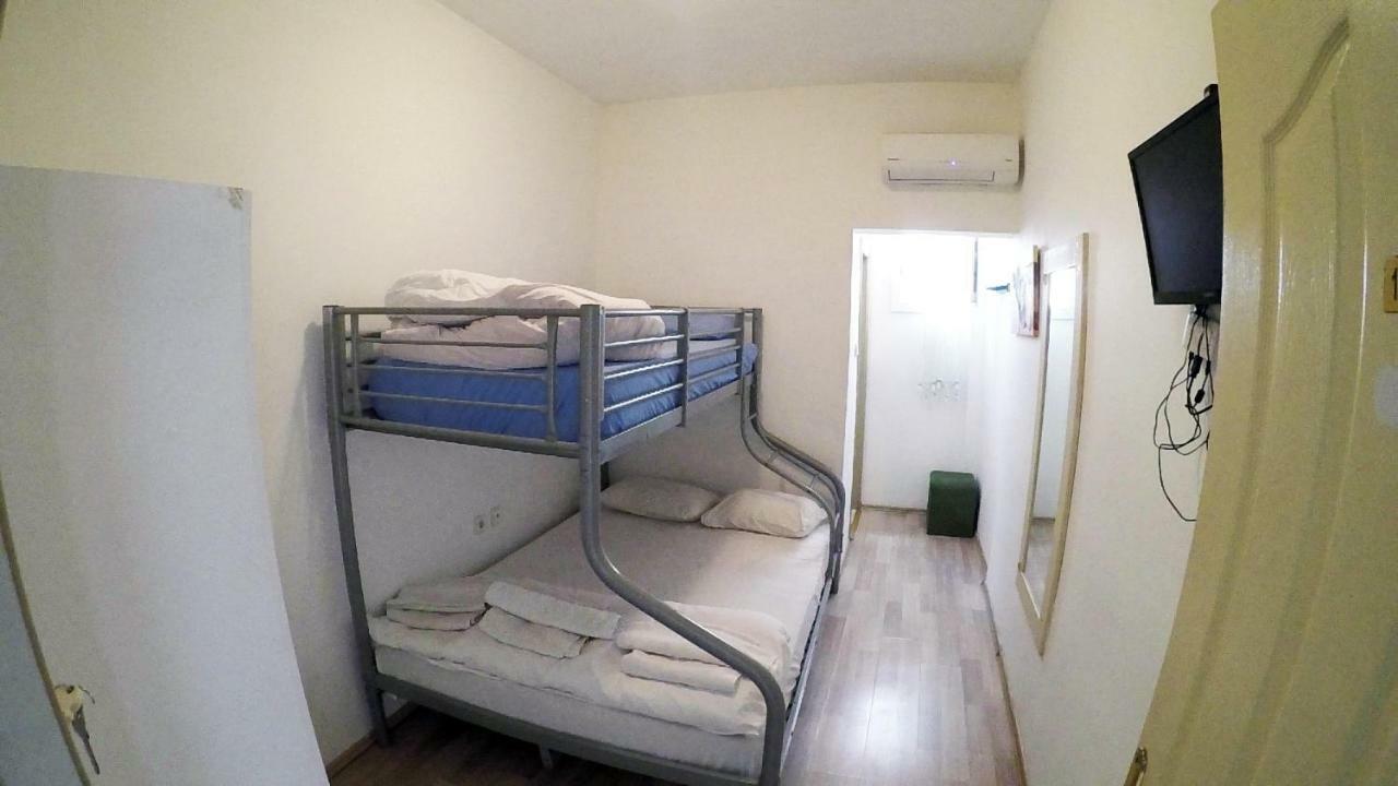 Eskici Hostel Bodrum ภายนอก รูปภาพ